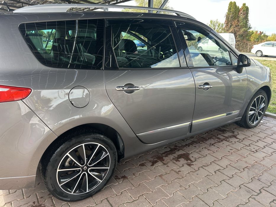 Renault grand scenic