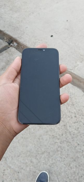 Iphone 12 pro ideal 77 yomks 128 2 sim