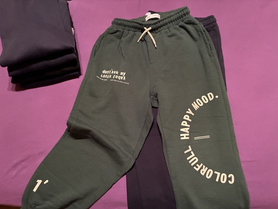 Спортни долнища за момче 11-12г.