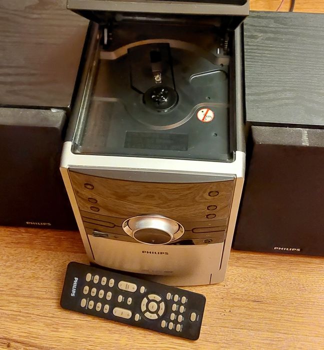 Мини музикална уредбата Phillips