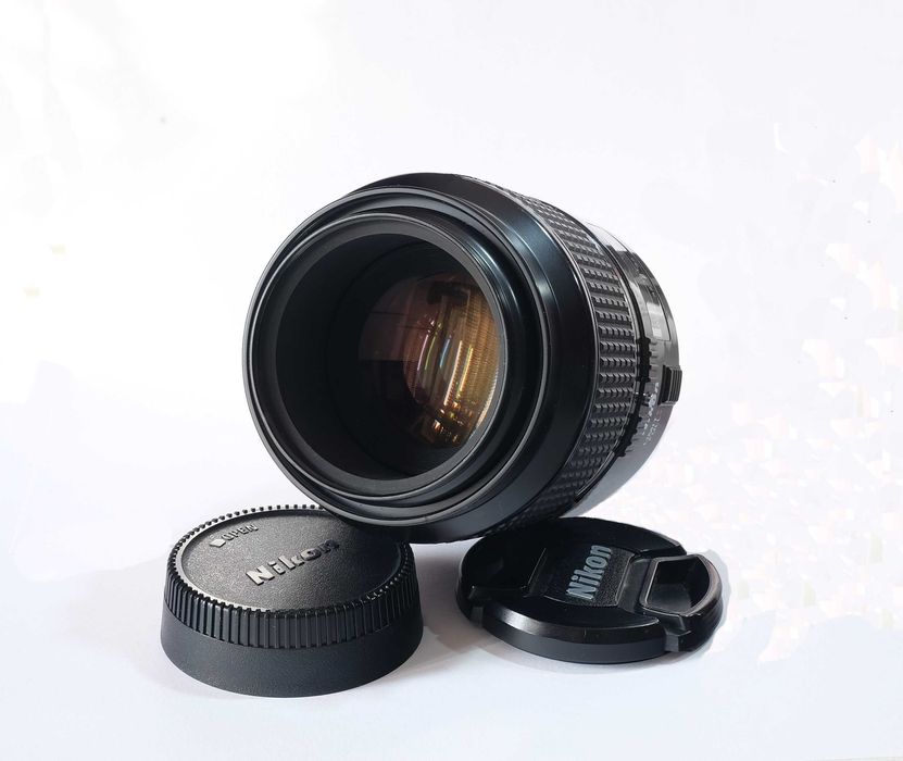 obiectiv foto nikon 105 mm f2,8 micro