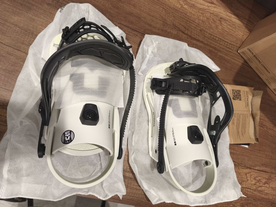 Union Strata 2025 (L)