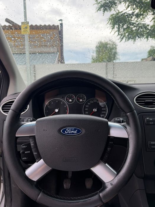 FORD Focus 2007 — imagine 5