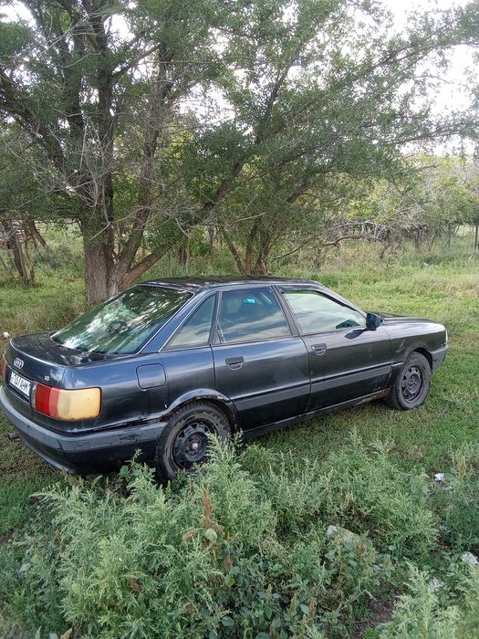 Продам Ауди 80,1991г