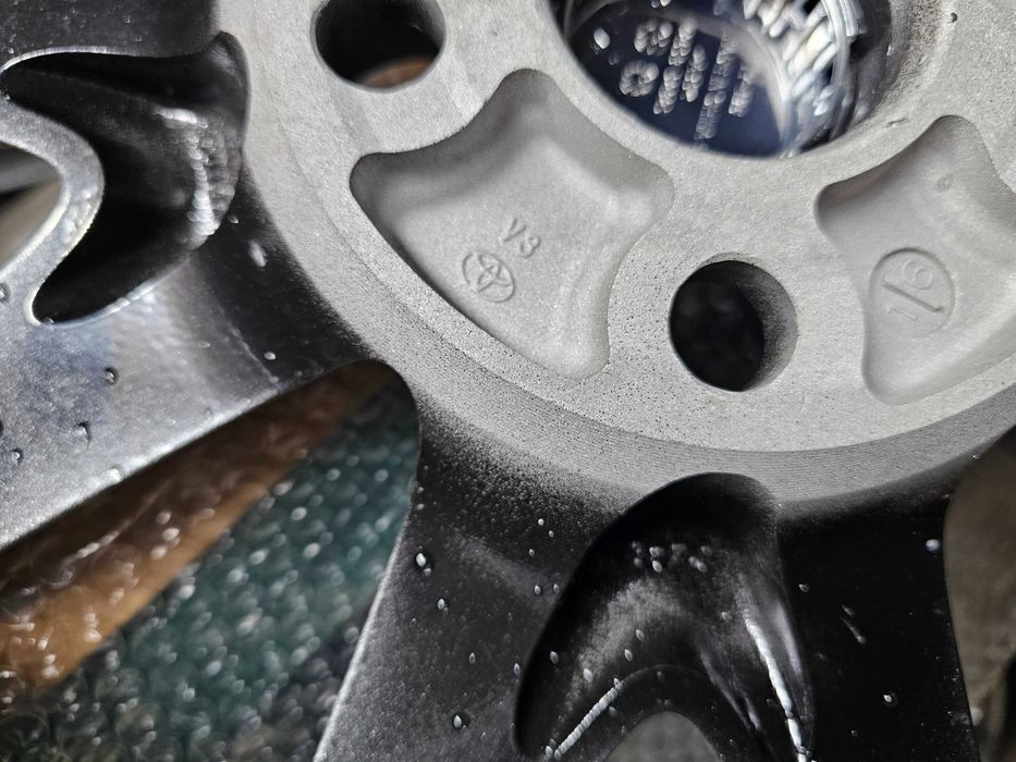 Диски R18  оригинал!