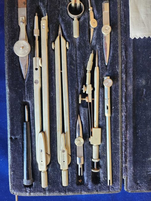 пергели Richter Kopernikus VII, стари:мед.чукче,зъб.кука,мини кантарче