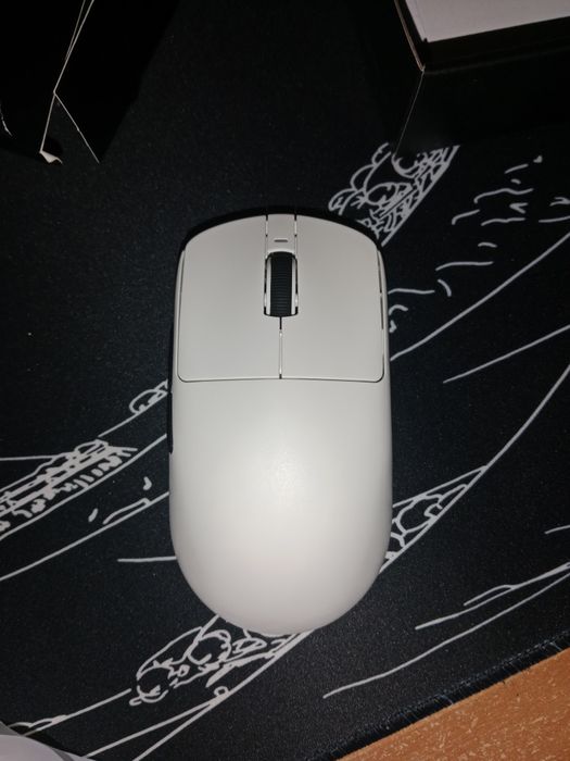 Продам мышь vxe r1 se+