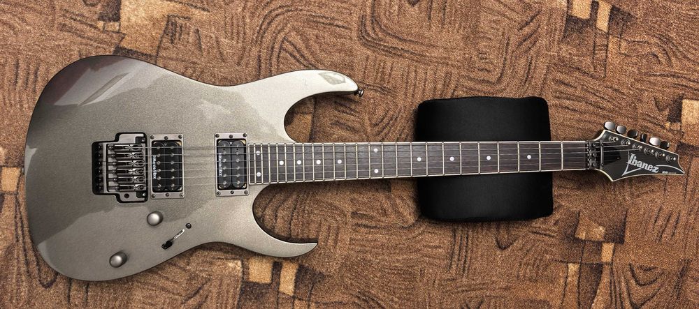 Китара Ibanez RGT42