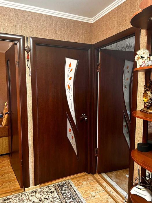 СРОЧНО Продаю 3/4/5 г. Чирчик, ориентир 2-я школа.