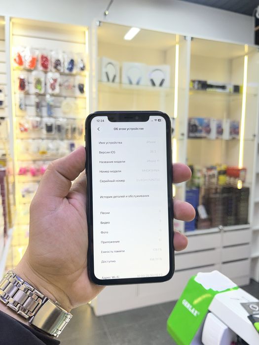 Продам IPhone 11 128 gb