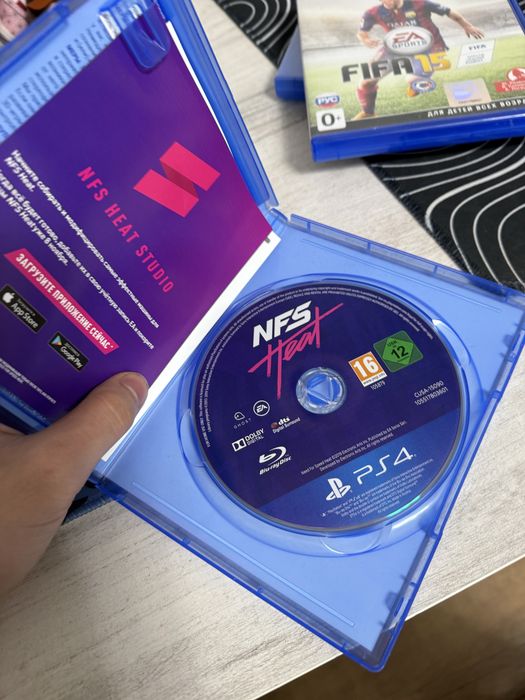 диски для пс4  nfs heat,fifa15 18 19