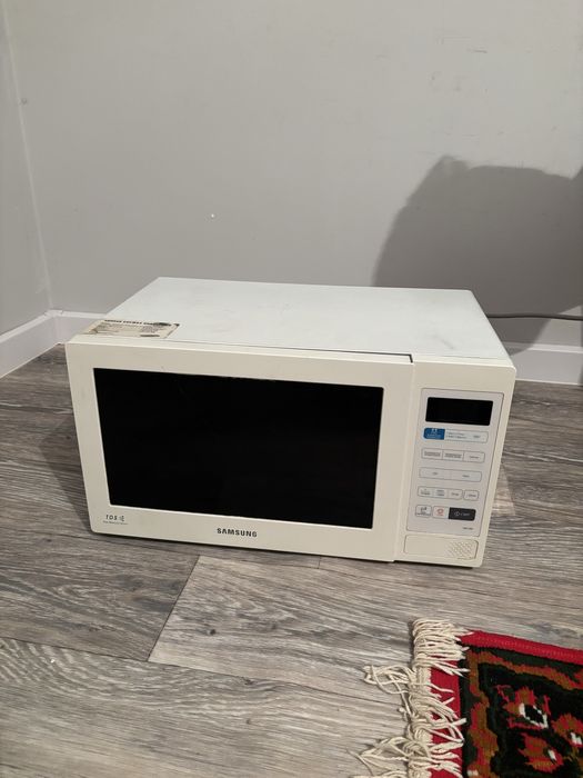 Микроволновка Samsung