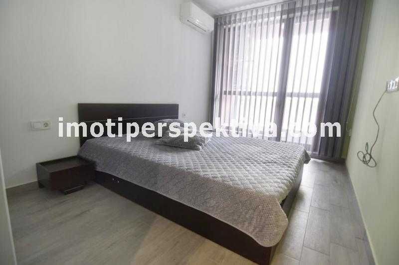 Продава се Тристаен апартамент в Пловдив, Кючук Париж - 100 кв.м за 2000 €/кв.м - Снимка #10