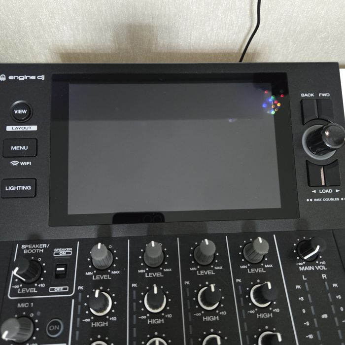 Продам Denon sc live 4