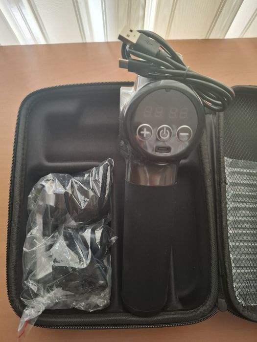 Професионален масажор пистолет за дълбоко тъканен масаж - 30 скорости