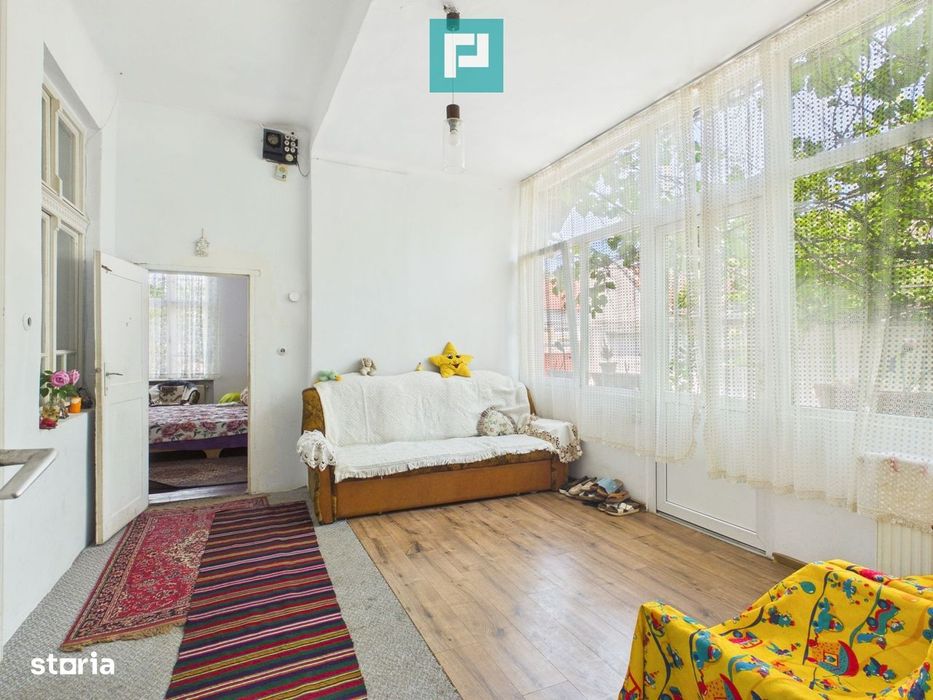 Casă individuală zonă centrală - teren 940 mp