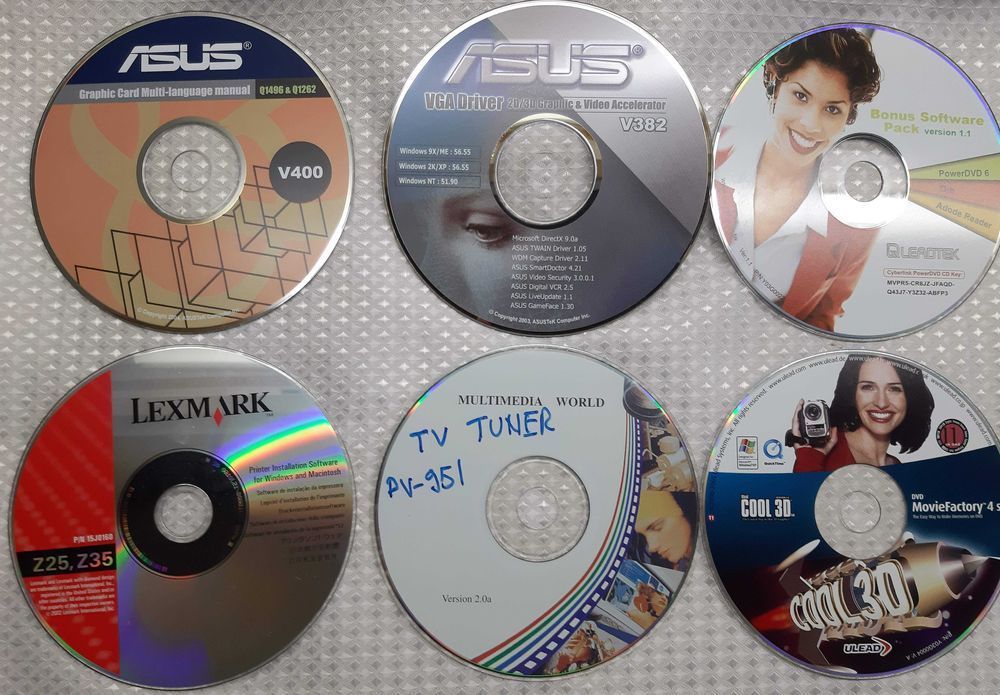 LOT Nr#1 CD-DVD originale stare foarte buna