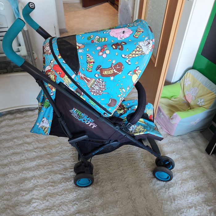 Продавам лятна количка ,,cybex jeremy scott"