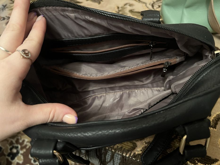 Продам сумки женские