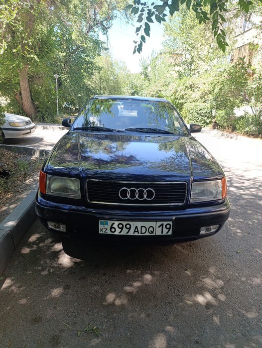 Ауди 100 quattro
