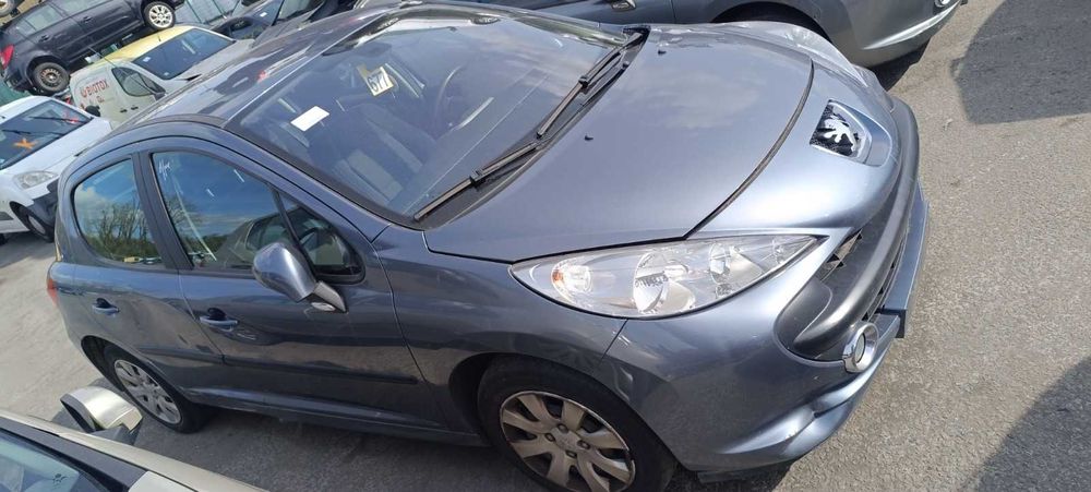 Peugeot 207  1.4i/HDi  1.6i/HDi +др.цветове + SW (2006-2014) на части