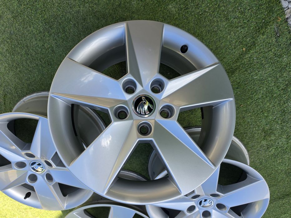 16 5x112 Skoda лети джанти 5х112 шкода