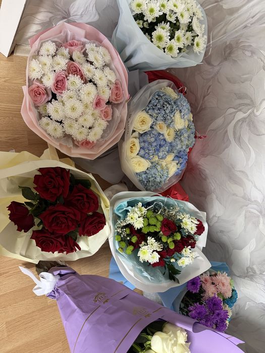 Цветы свежие срочно!
