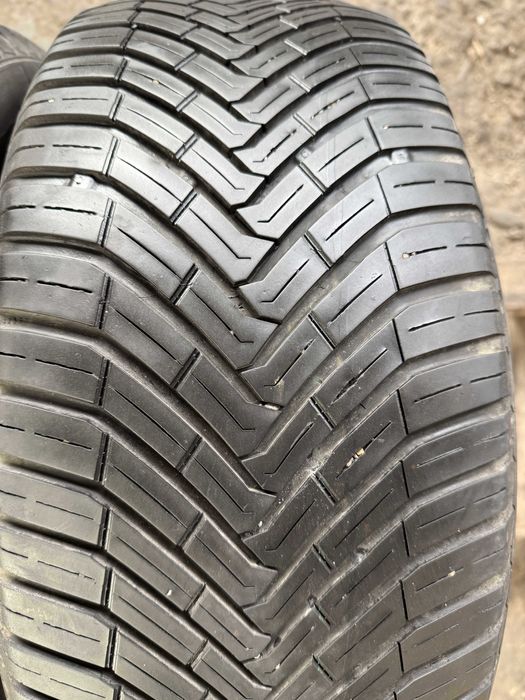 2x Anvelope All Season 235/55 r17 M+S - Continental AllSeasonContact