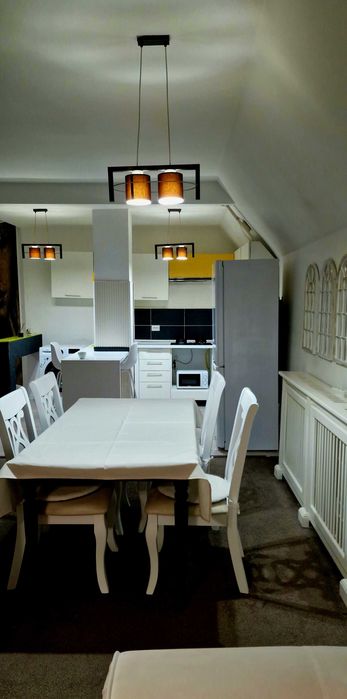 Vand apartament 3 camere si 2 bai la 100 m de faleza Dunarii