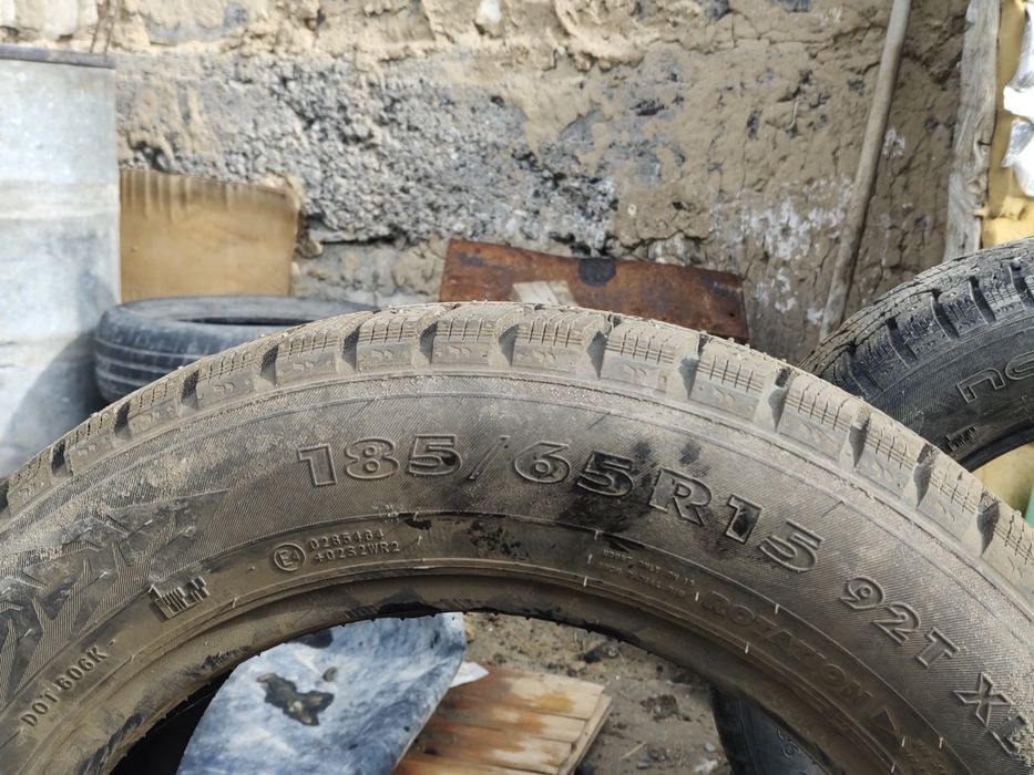 Продам зимне шины срочно