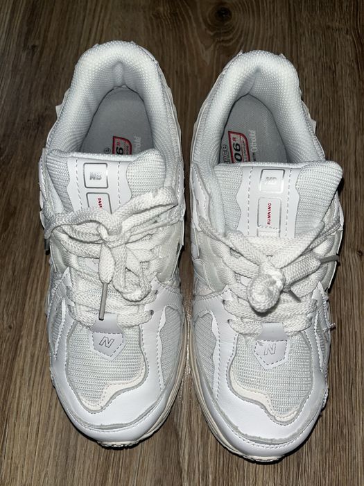 Кросовки new balance 1906D
