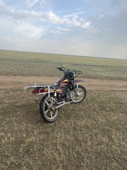 Мотоцикл 200куб байге