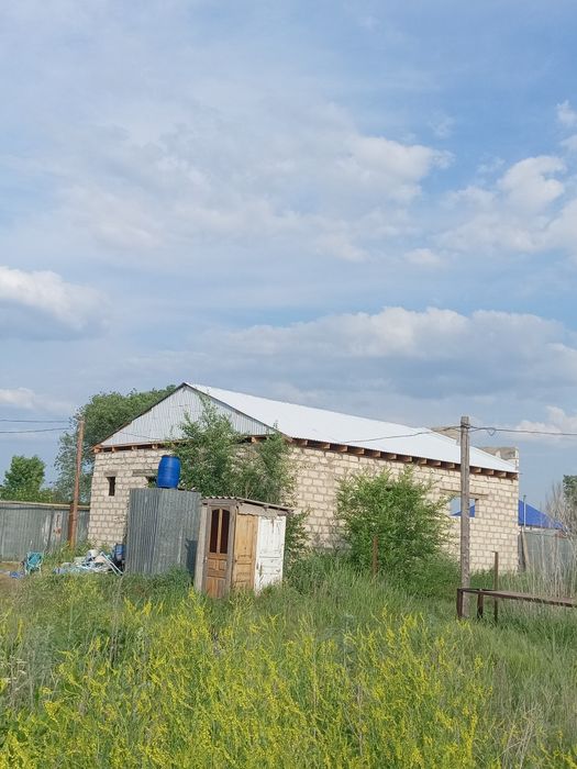 Продаётся гараж  10×10