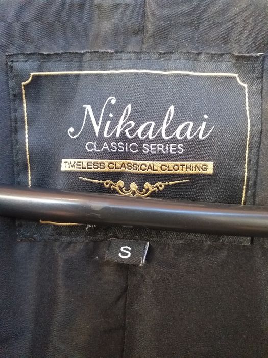 Верхняя женская одежда