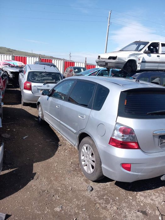 Honda Civic 1.7 CTDi (100 к.с.) 2007 г. На части