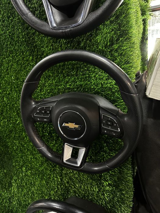 Porsche rul ideal holatda