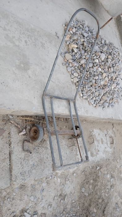 Продаётся всё на фото