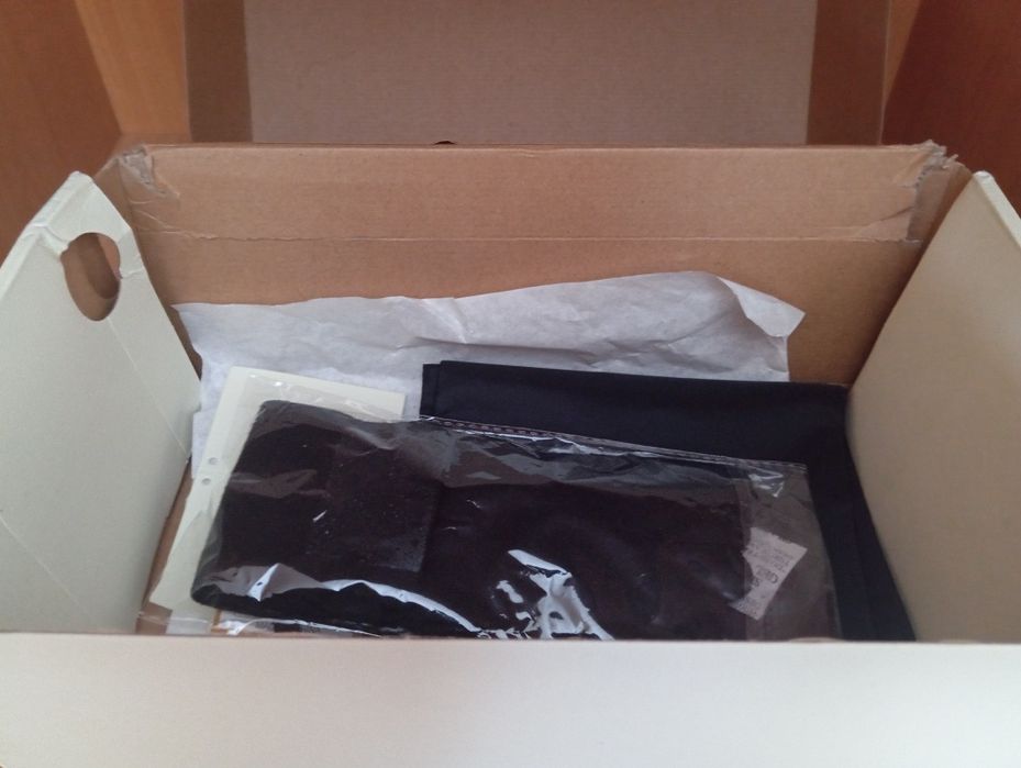 Кроссовки пятипалые продам за 67000