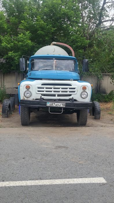 Откачка септиков,туалетов.