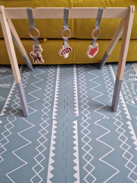 Bara de activitati Montessori