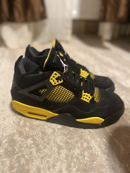jordan 4 yellow thunder