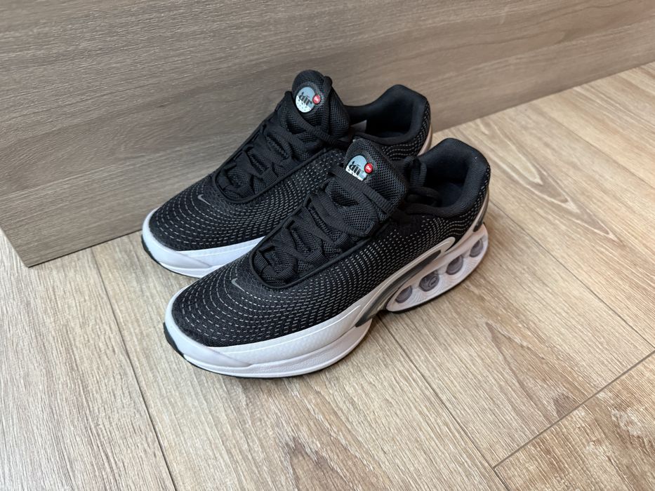 Nike Air Max DN Black and White
