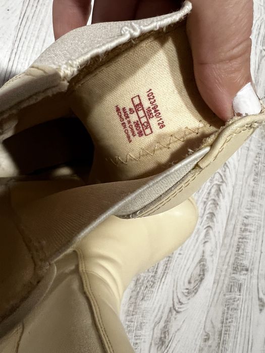 Кожени Ботуши …………………..