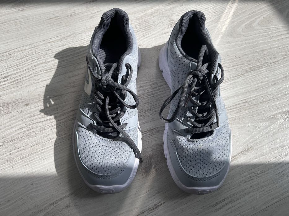 Продаються кросовки, 36 размер