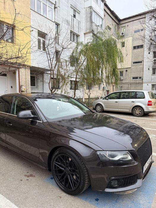 Audi A4 Vand Audi A4 B8 S-line exterior 2.0 TDI