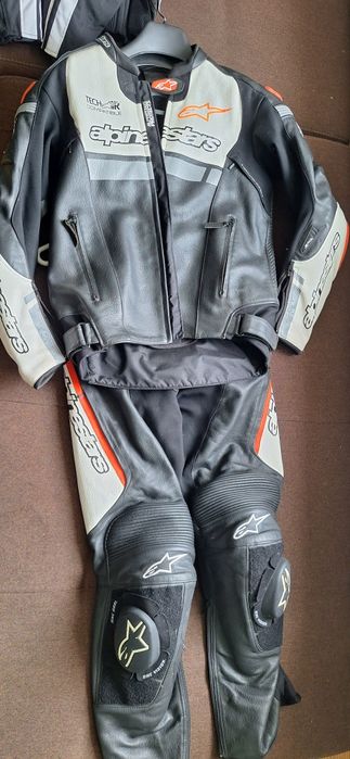 Costum , echipament moto alpinestars