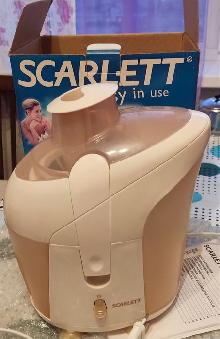 Соковыжималка SCARLETT