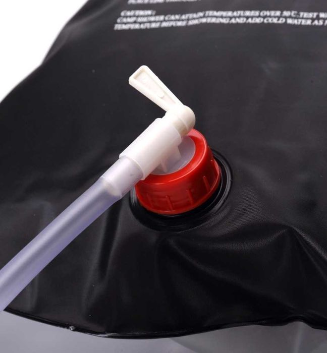 Душ за къмпинг със соларно загряване