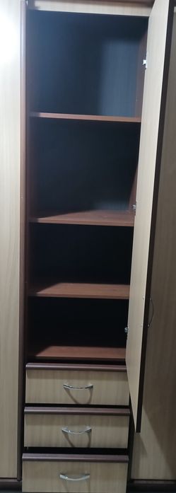 Плательный шкаф б/у