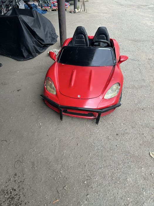 Детский машинкий бу 12-24 вольт